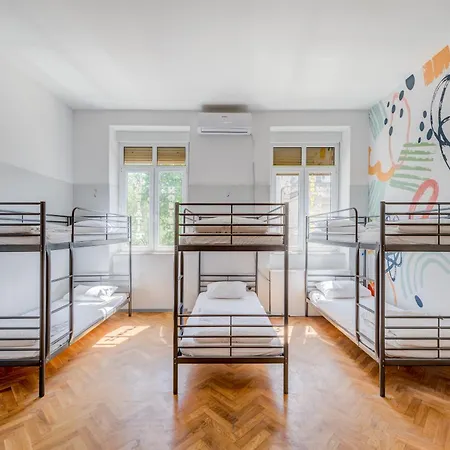 Hostel Colors Of Adriatic - Youth Only *