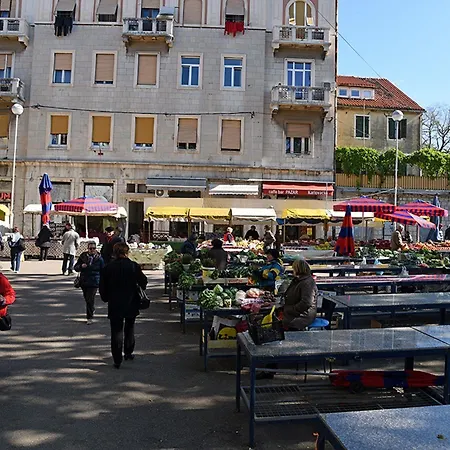 Colors Of Adriatic - Youth Only Hostel