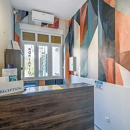 Colors Of Adriatic - Youth Only Hostel *
