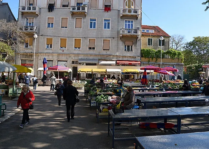 Colors Of Adriatic - Youth Only Хостел