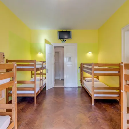 Hostel Colors Of Adriatic - Youth Only Split